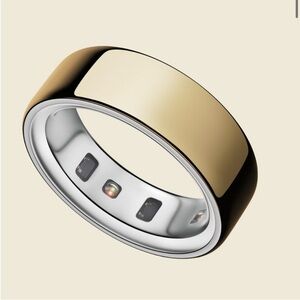 Oura Ring 4 in Gold Size 12